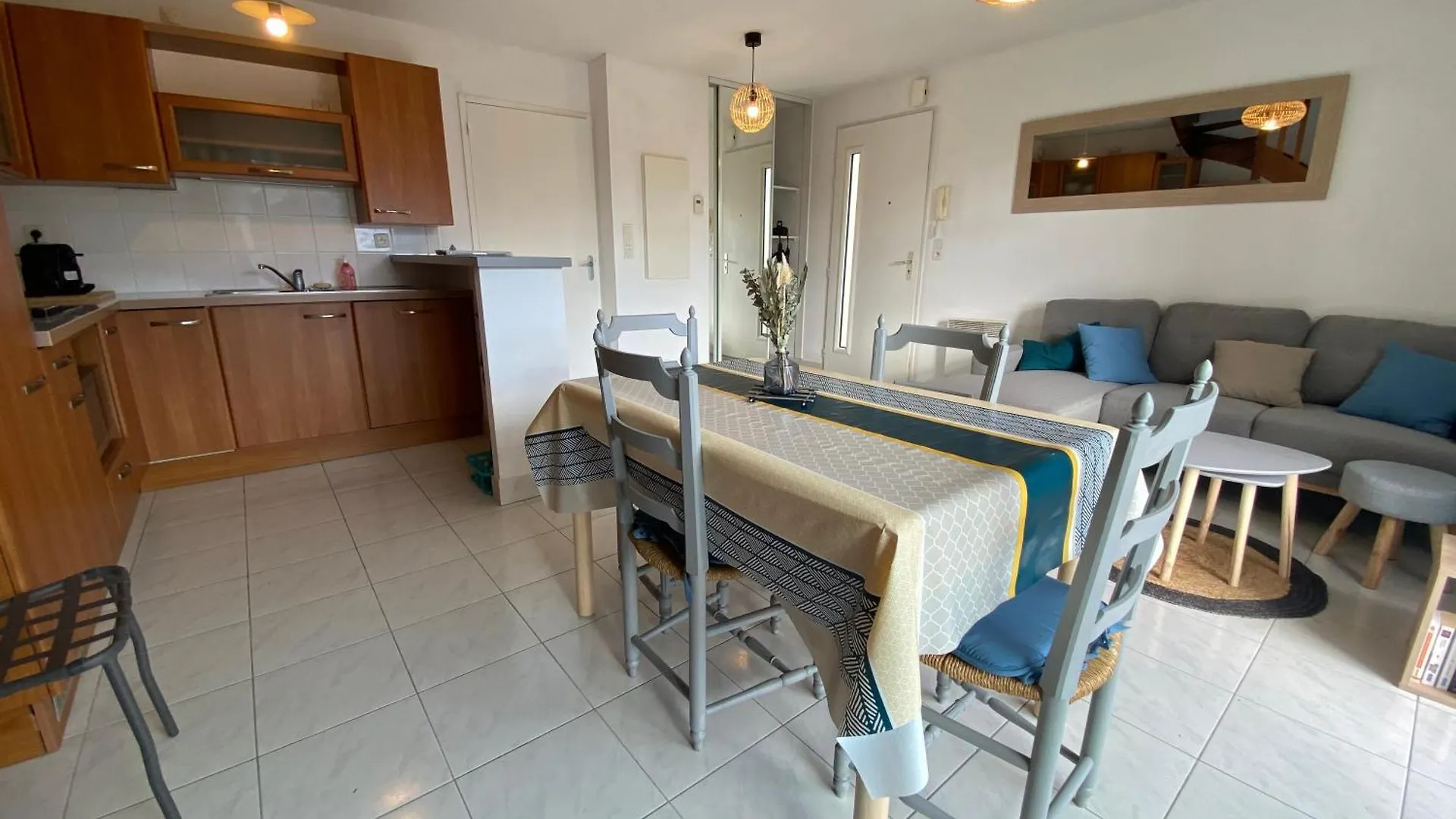 Fouesnant Beg Meil, Duplex Au Coeur Du Village, A 450 M De La Plage Beg-Meil 0*,  Франция
