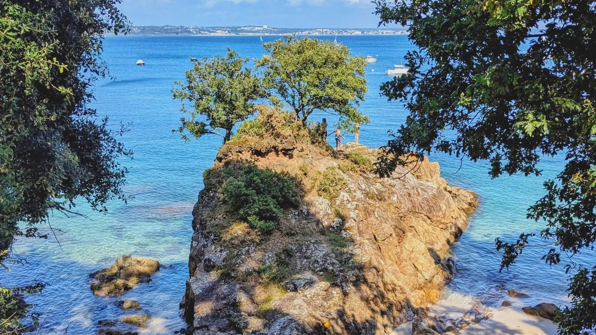 Апартаменты Fouesnant Beg Meil, Duplex Au Coeur Du Village, A 450 M De La Plage Beg-Meil